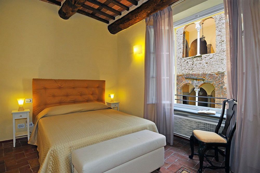 Antica Residenza Dell'Angelo Hotell Lucca Exteriör bild